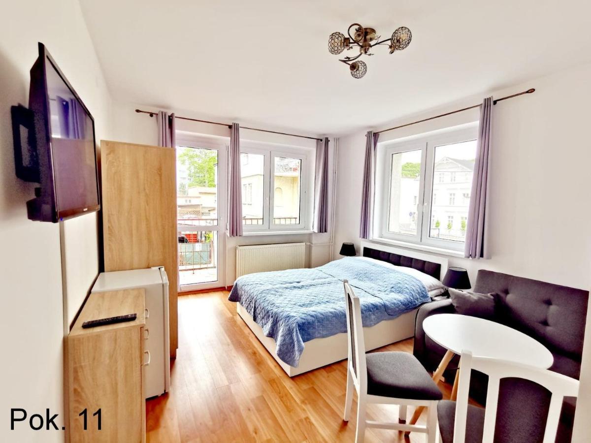 Villa Krysia 50 M Do Morza 米兹多洛杰 外观 照片